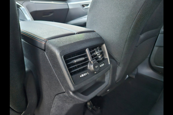 Peugeot 3008 1.2 PureTech Blue Lease Executive Camera! Airco/Clima! Cruise Control! Nette Auto! NAP! Dealer Onderhouden!