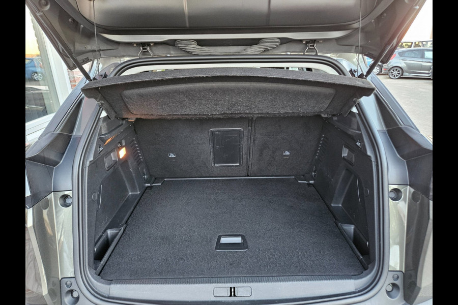 Peugeot 3008 1.2 PureTech Blue Lease Executive Camera! Airco/Clima! Cruise Control! Nette Auto! NAP! Dealer Onderhouden!