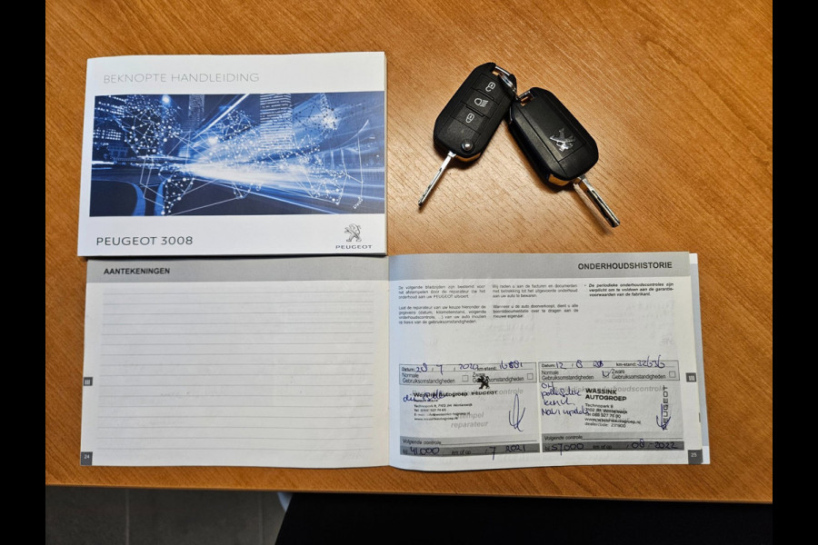 Peugeot 3008 1.2 PureTech Blue Lease Executive Camera! Airco/Clima! Cruise Control! Nette Auto! NAP! Dealer Onderhouden!