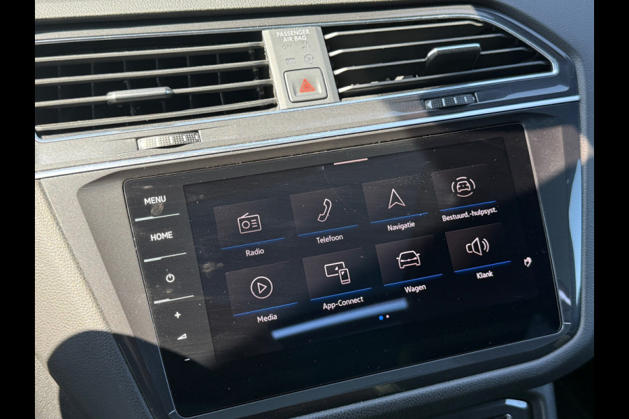Volkswagen Tiguan Allspace 1.5 TSI Highline R-Line 7pers Pano|Leder|Stuurver|Dealer onderhouden
