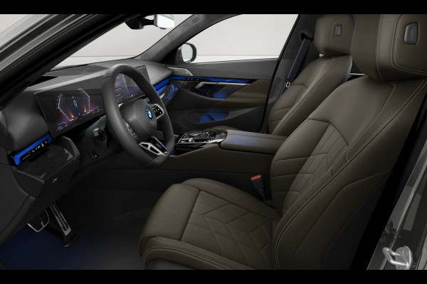 BMW 5 Serie Touring 550e xDrive - M-Sport Pro - Onderstel Prof - Bowers & Wilkins