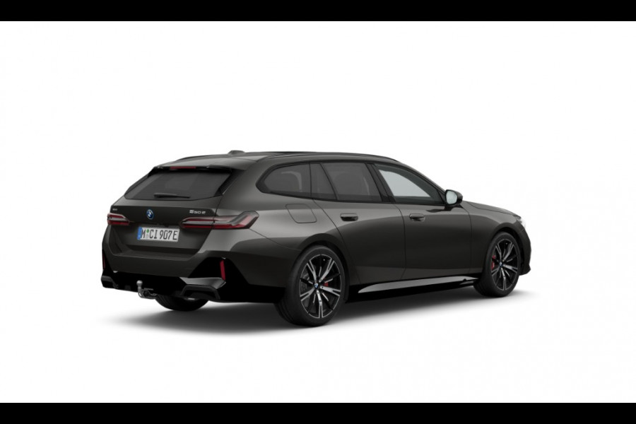 BMW 5 Serie Touring 550e xDrive - M-Sport Pro - Onderstel Prof - Bowers & Wilkins