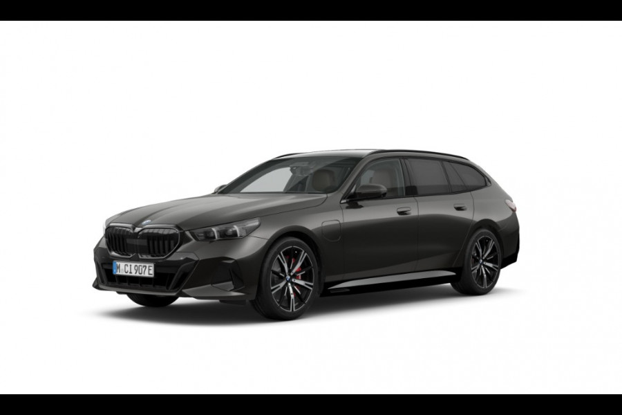 BMW 5 Serie Touring 550e xDrive - M-Sport Pro - Onderstel Prof - Bowers & Wilkins
