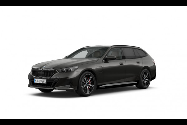 BMW 5 Serie Touring 550e xDrive - M-Sport Pro - Onderstel Prof - Bowers & Wilkins