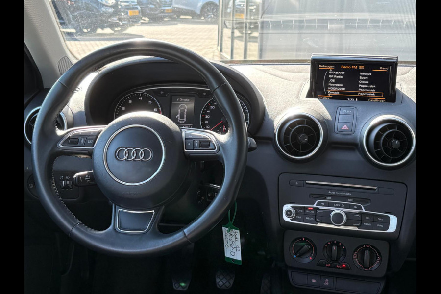 Audi A1 Sportback 95PK TFSI Pro Line Bi-Tone/Navigatie/Bluetooth/Cruise-control