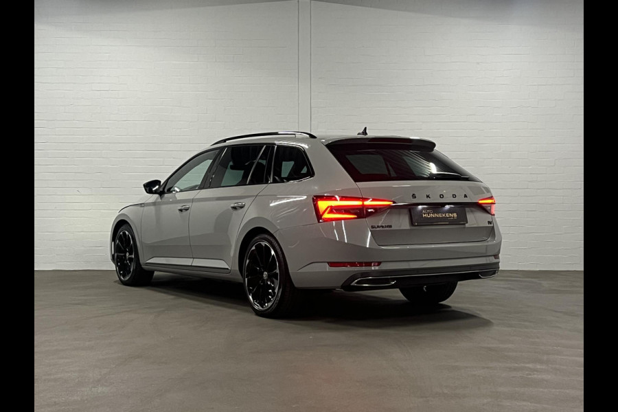 Škoda Superb Combi 1.4 TSI iV Sportline Business Trekhaak | Cruise control | Carplay | Stoelverwarming | Achteruitrijcamera | Navigatie | Keyless | Leder/Alcantara
