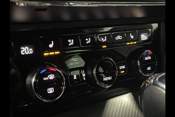 Škoda Superb Combi 1.4 TSI iV Sportline Business Trekhaak | Cruise control | Carplay | Stoelverwarming | Achteruitrijcamera | Navigatie | Keyless | Leder/Alcantara