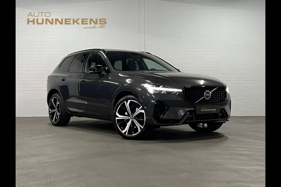 Volvo XC60 2.0 T8 Plug-in hybrid AWD Plus Dark Luchtvering | Trekhaak | Adapt. cruise | Open dak | 360 camera | Harman/Kardon | Stuur-/Stoelverwarming