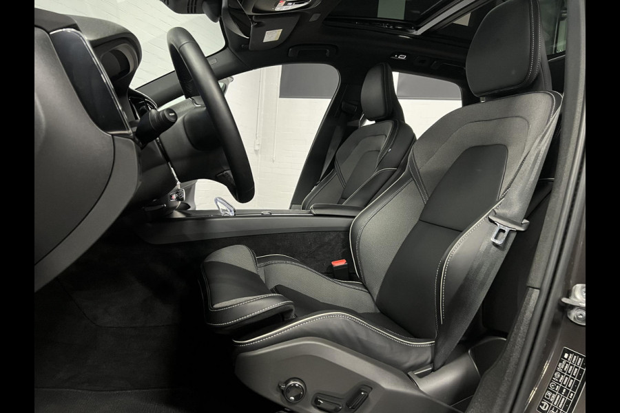 Volvo XC60 2.0 T8 Plug-in hybrid AWD Plus Dark Luchtvering | Trekhaak | Adapt. cruise | Open dak | 360 camera | Harman/Kardon | Stuur-/Stoelverwarming