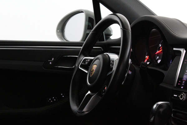 Porsche Macan 2.9 GTS > Pano.schuif/Sport-chrono/Luchtvering/21inch