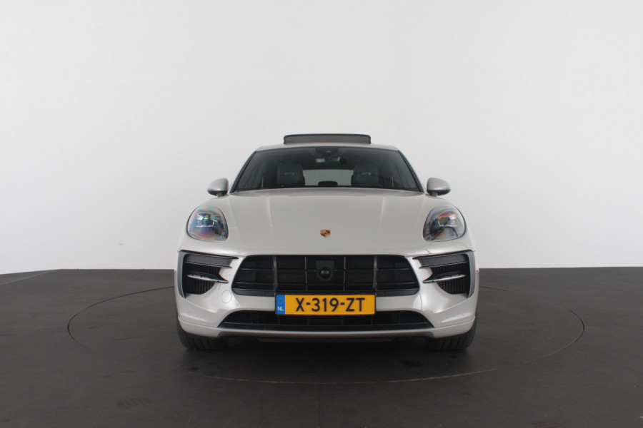 Porsche Macan 2.9 GTS > Pano.schuif/Sport-chrono/Luchtvering/21inch