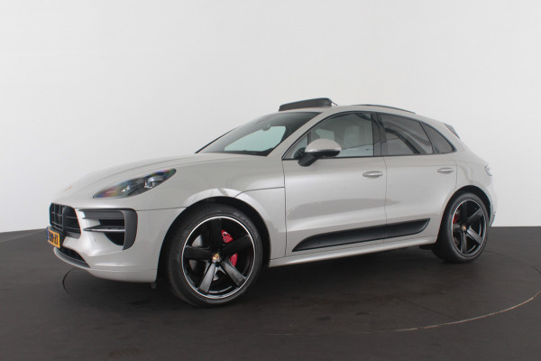 Porsche Macan 2.9 GTS > Pano.schuif/Sport-chrono/Luchtvering/21inch