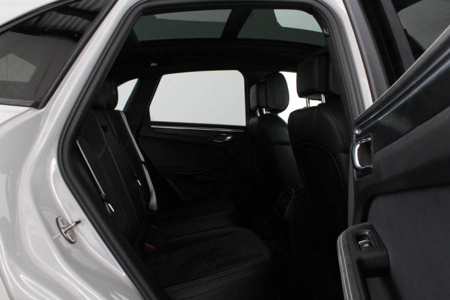 Porsche Macan 2.9 GTS > Pano.schuif/Sport-chrono/Luchtvering/21inch