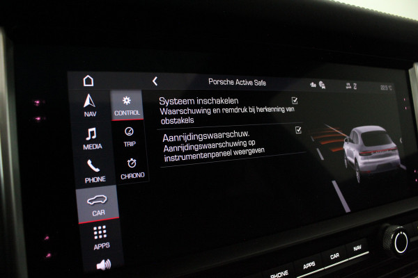 Porsche Macan 2.9 GTS > Pano.schuif/Sport-chrono/Luchtvering/21inch
