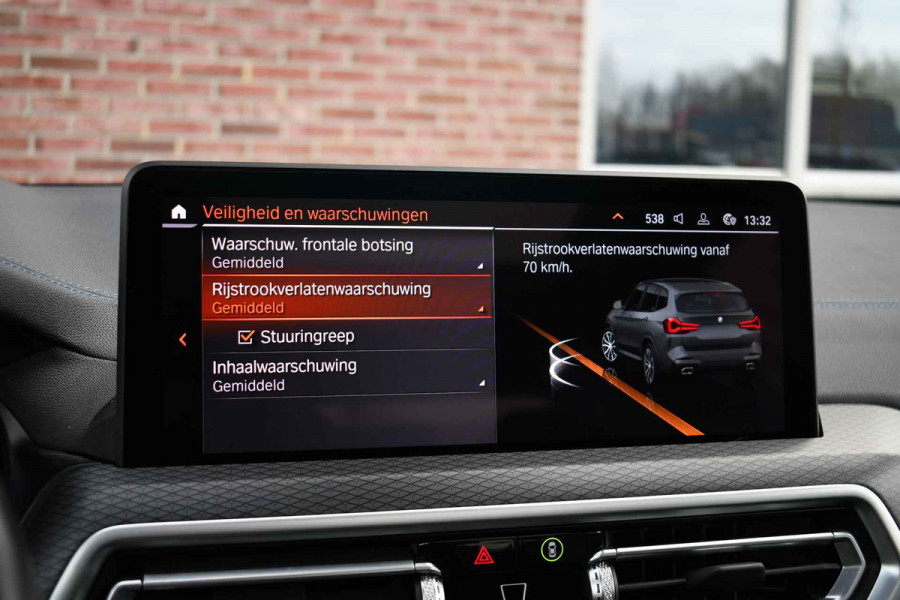 BMW X3 xDrive30e M-Sport M-zetels Pano HUD 360 Adp-demping