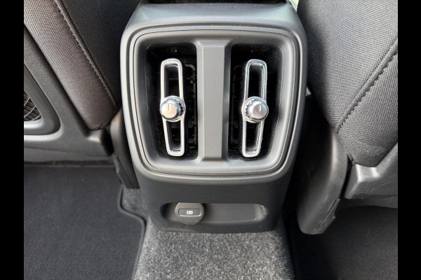 Volvo XC40 Recharge Ultimate 70 kWh SOH 97% | WARMTEPOMP | PANORAMADAK | ELEKTRISCHE TREKHAAK | 360° CAMERA | HARMAN KARDON | STOEL- & STUURVERWARMING | ELEKTRISCHE STOELEN MET GEHEUGEN | VOLVO DEALER ONDERHOUDEN | ALL-IN-PRIJS |