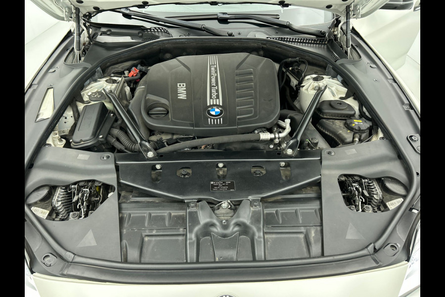 BMW 6 Serie Gran Coupé 313PK 640D Xdrive Frozen Brilliant White Euro6 High Executive Performance / Airco-ecc / Navi / schuif-Panorama dak / Leder / Camera / Apk nieuw