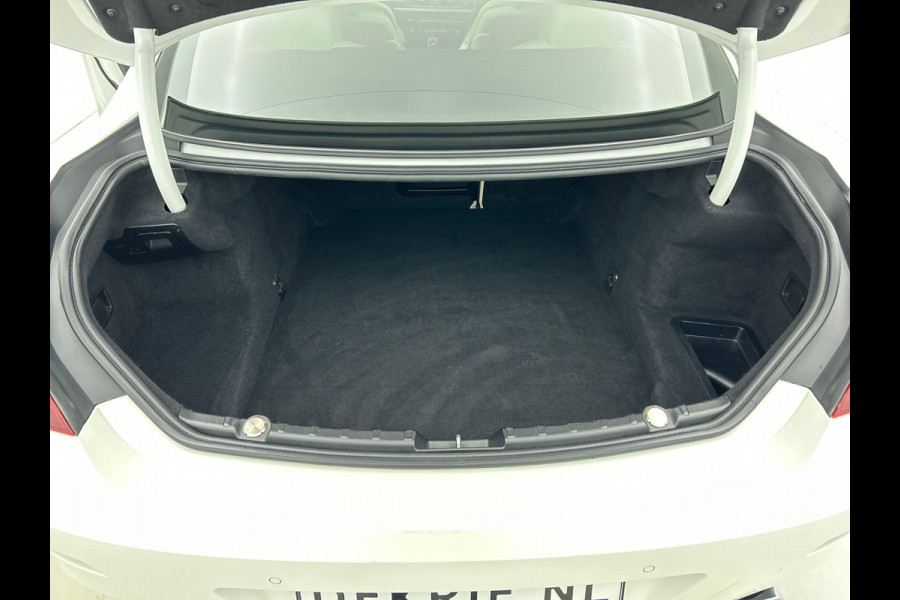 BMW 6 Serie Gran Coupé 313PK 640D Xdrive Frozen Brilliant White Euro6 High Executive Performance / Airco-ecc / Navi / schuif-Panorama dak / Leder / Camera / Apk nieuw