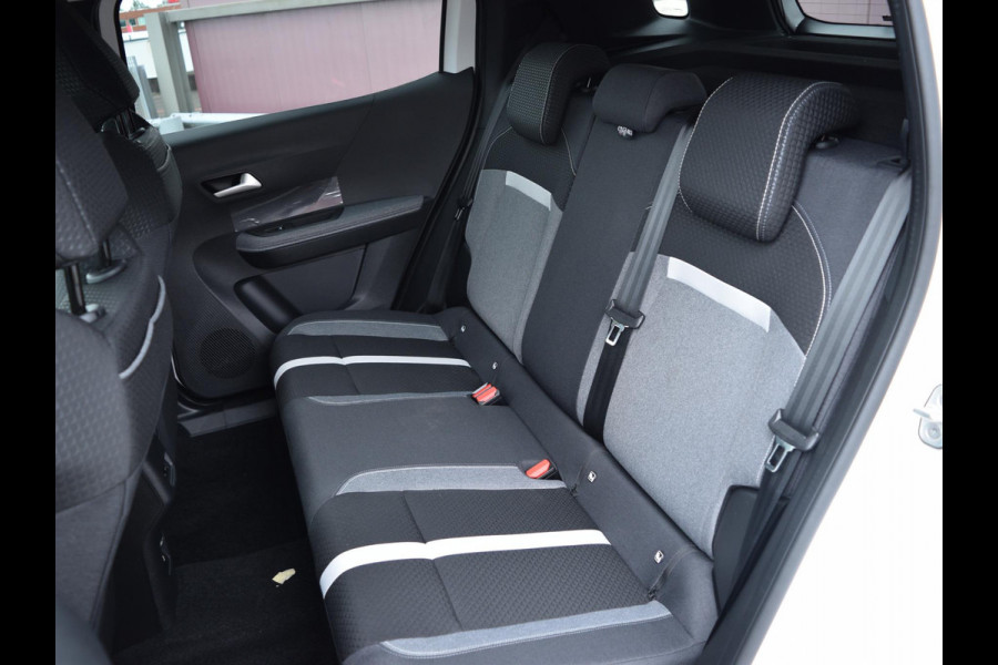 Opel Frontera 1.2 Turbo Hybrid GS Techno pakket | Winter pakket