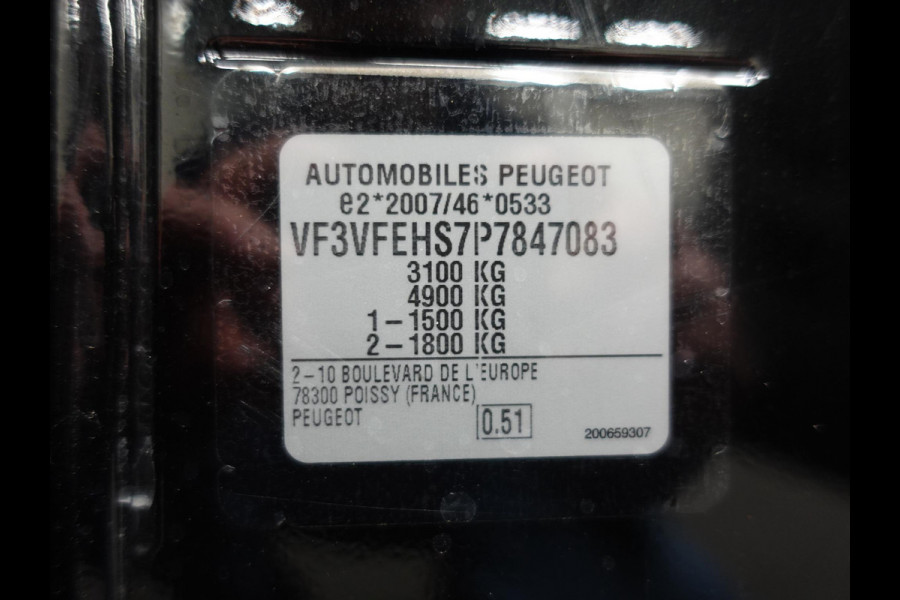 Peugeot Expert 2.0 BlueHDI 145PK Automaat Airco Bluetooth Cruise Control Trekhaak Navigatie Carplay