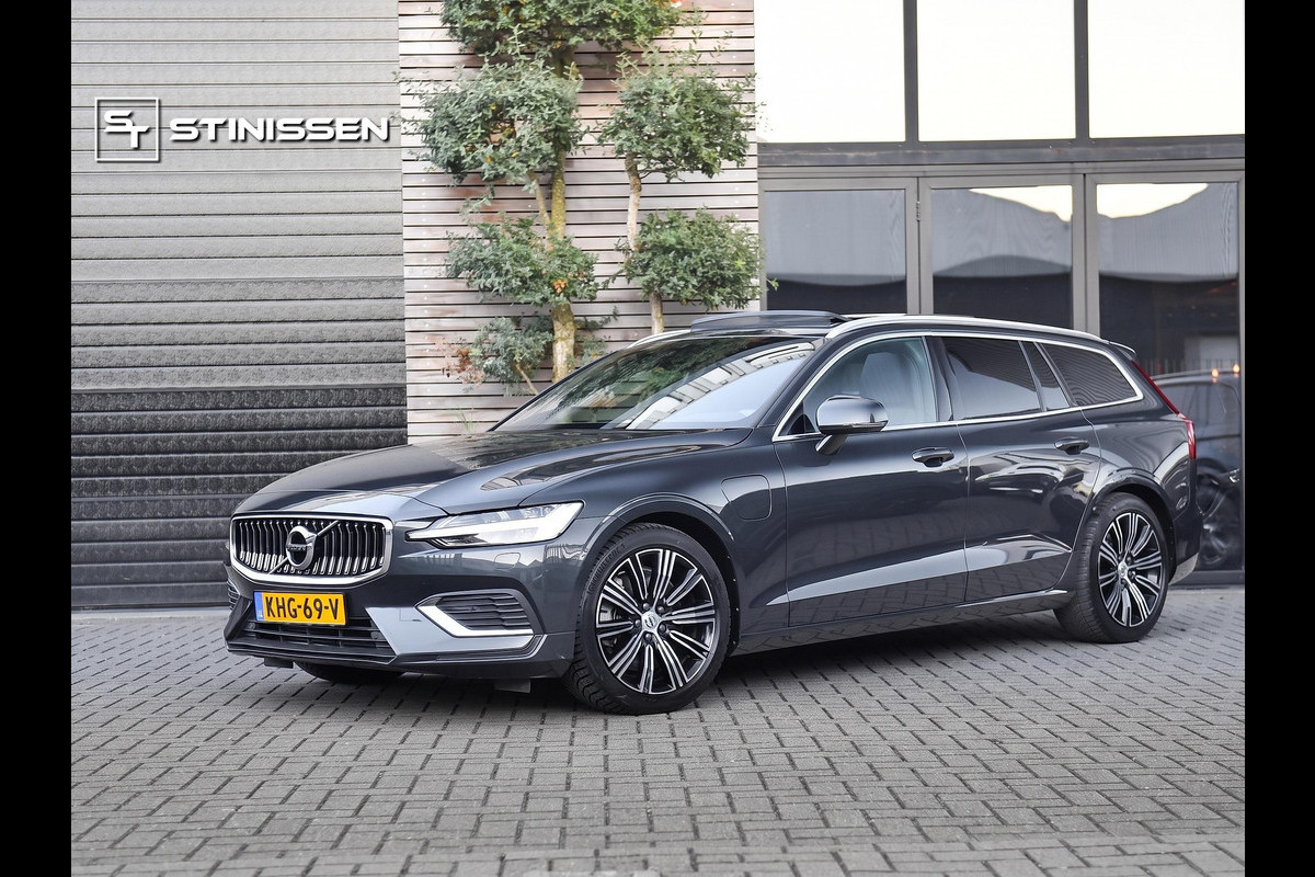 Volvo V60 2.0 T6 Twin Engine AWD Inscription Schuifdak Harman Kardon Trekhaak Adaptive cruise control