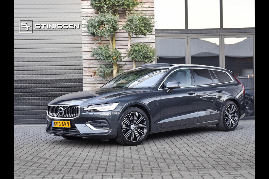 Volvo V60 2.0 T6 Twin Engine AWD Inscription Schuifdak Harman Kardon Trekhaak Adaptive cruise control