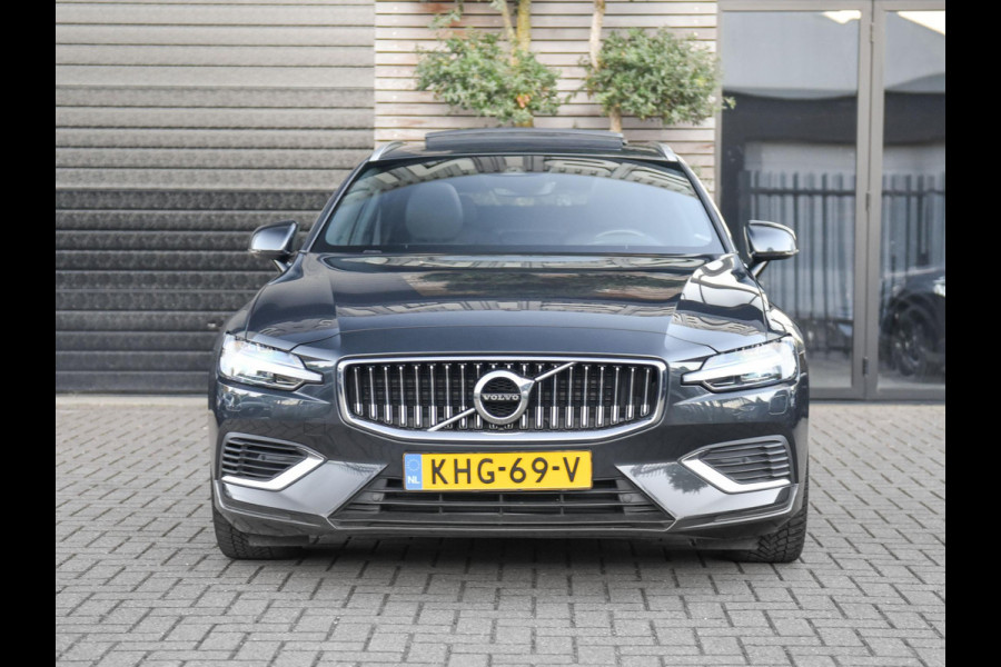 Volvo V60 2.0 T6 Twin Engine AWD Inscription Schuifdak Harman Kardon Trekhaak Adaptive cruise control