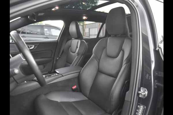 Volvo V60 2.0 T6 Twin Engine AWD Inscription Schuifdak Harman Kardon Trekhaak Adaptive cruise control