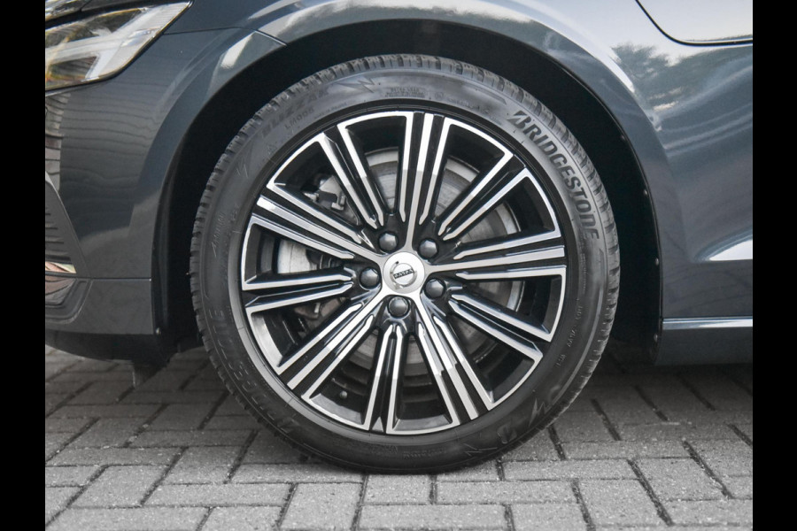 Volvo V60 2.0 T6 Twin Engine AWD Inscription Schuifdak Harman Kardon Trekhaak Adaptive cruise control