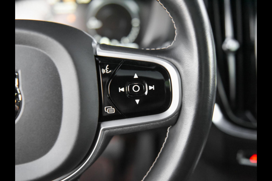 Volvo V60 2.0 T6 Twin Engine AWD Inscription Schuifdak Harman Kardon Trekhaak Adaptive cruise control