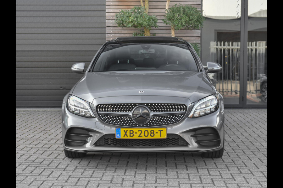 Mercedes-Benz C-Klasse 160 Business Solution AMG Panoramadak Digitaal display Alcantara Navi Carma