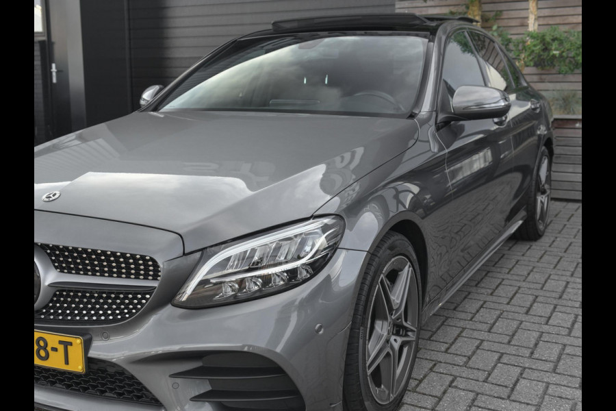 Mercedes-Benz C-Klasse 160 Business Solution AMG Panoramadak Digitaal display Alcantara Navi Carma