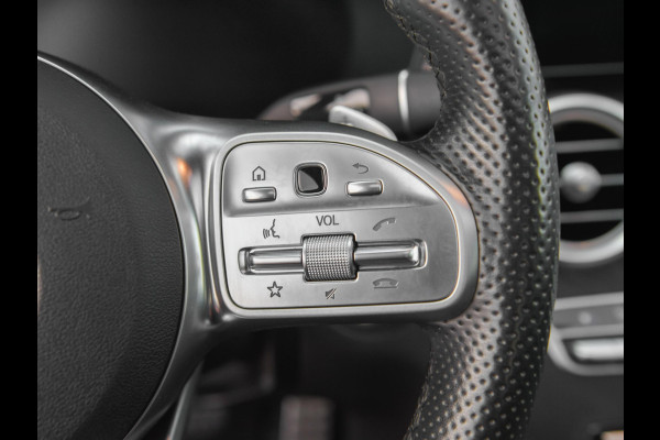 Mercedes-Benz C-Klasse 160 Business Solution AMG Panoramadak Digitaal display Alcantara Navi Carma