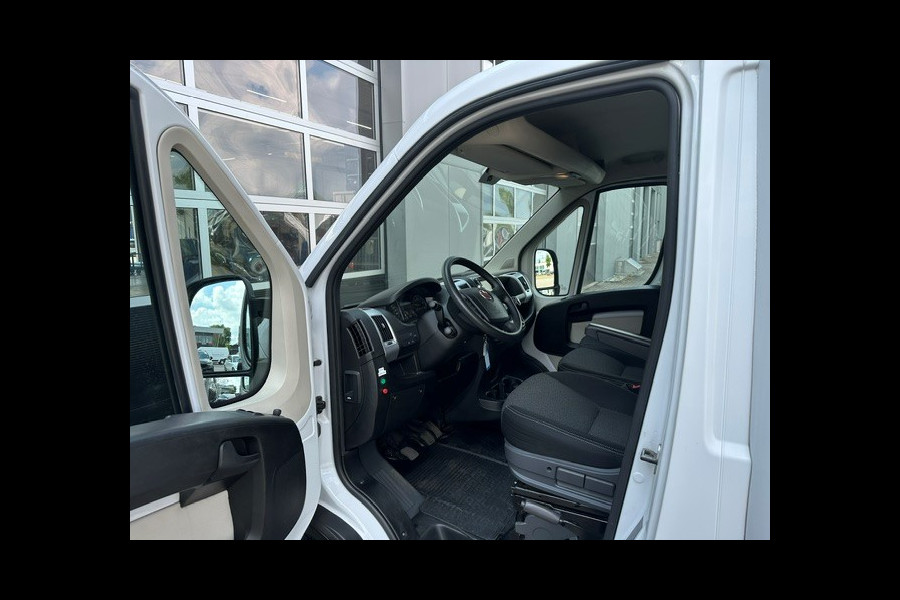 Fiat Ducato 35H 2.3 MultiJet Bakwagen met laadklep > 1067kg Laadvermogen/ Meubelbak met laadklep
