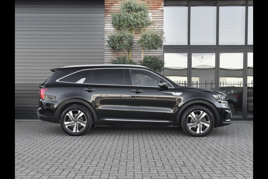 Kia Sorento 1.6 T-GDI Plug-in Hybrid 4WD ExecutiveLine 5p. Leer Panoramadak Camera Adaptive cruise control Navi