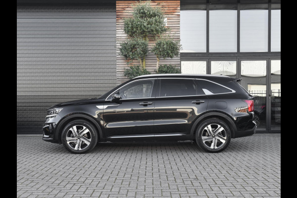 Kia Sorento 1.6 T-GDI Plug-in Hybrid 4WD ExecutiveLine 5p. Leer Panoramadak Camera Adaptive cruise control Navi