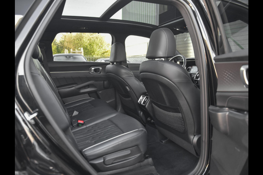 Kia Sorento 1.6 T-GDI Plug-in Hybrid 4WD ExecutiveLine 5p. Leer Panoramadak Camera Adaptive cruise control Navi
