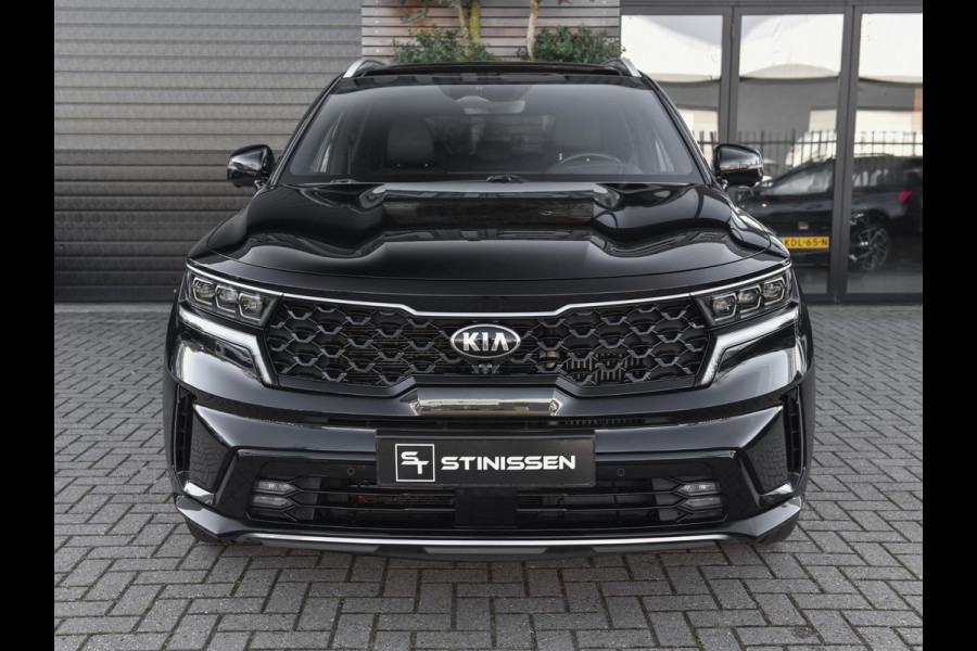 Kia Sorento 1.6 T-GDI Plug-in Hybrid 4WD ExecutiveLine 5p. Leer Panoramadak Camera Adaptive cruise control Navi