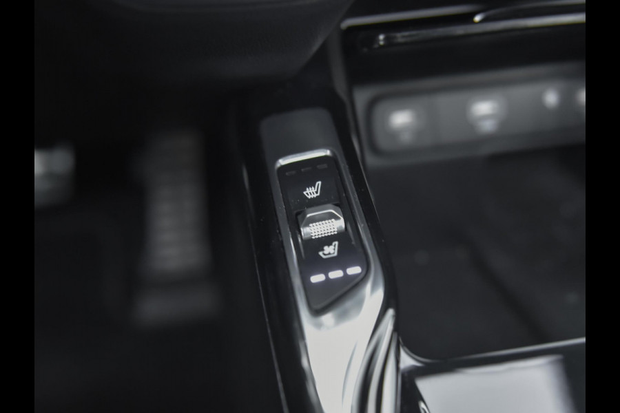 Kia Sorento 1.6 T-GDI Plug-in Hybrid 4WD ExecutiveLine 5p. Leer Panoramadak Camera Adaptive cruise control Navi