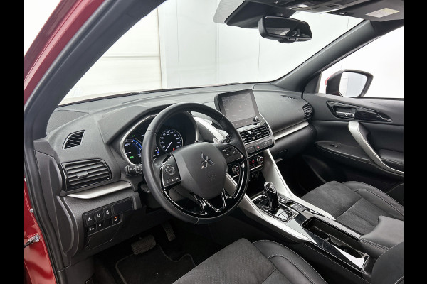 Mitsubishi Eclipse Cross 2.4 PHEV Intense+ Hybride / Navigatie / 1/2 Leder / Pdc. / Airco-ecc./ Radio multimedia / Apk nieuw