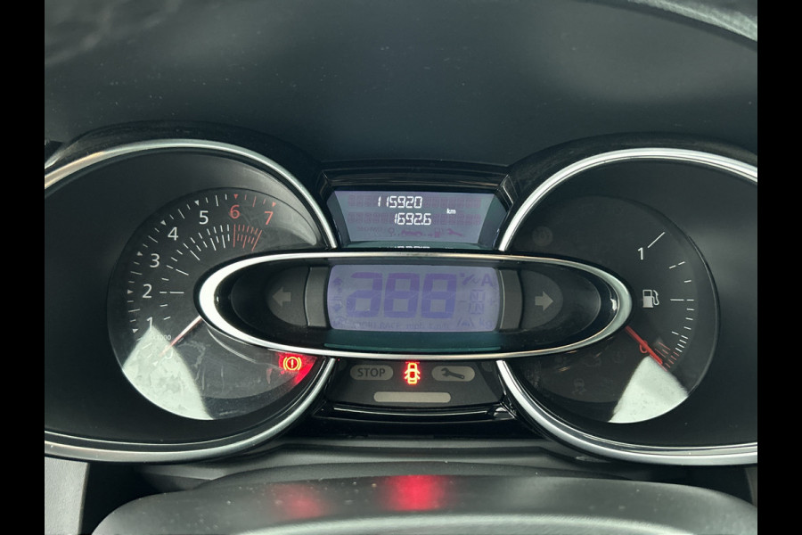 Renault Clio Estate 0.9 TCe Limited 90PK / Airco / Navigatie / Radio multimedia / Parkeer sensoren / Apk 06-2028