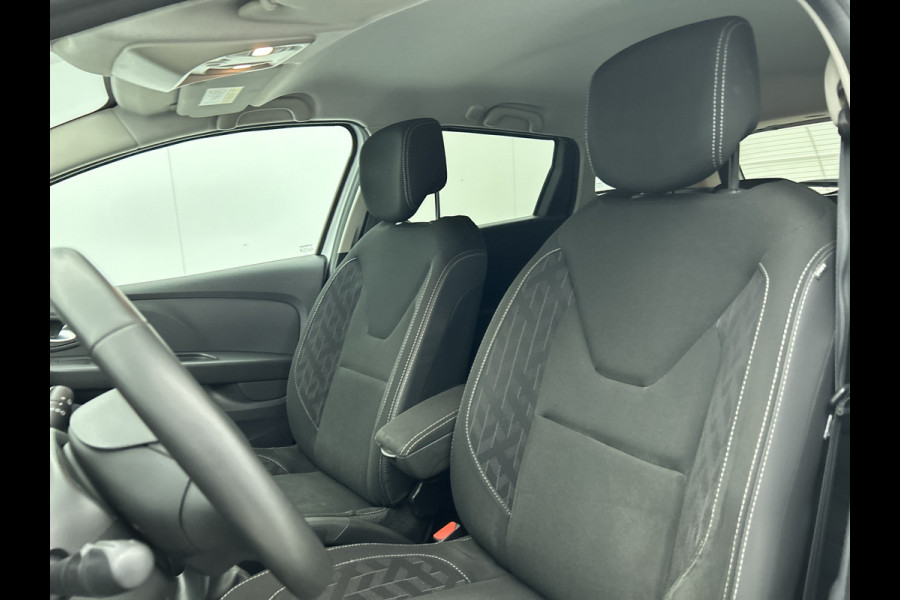 Renault Clio Estate 0.9 TCe Limited 90PK / Airco / Navigatie / Radio multimedia / Parkeer sensoren / Apk 06-2028