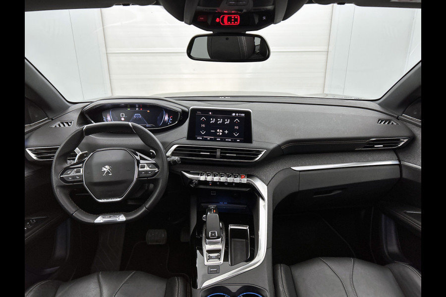 Peugeot 5008 1.5 HDI Automaat 7Pers. GT-Line Euro6 / Panoramadak / Trekhaak / Leder / Airco-ecc./ Xenon / Apk nieuw