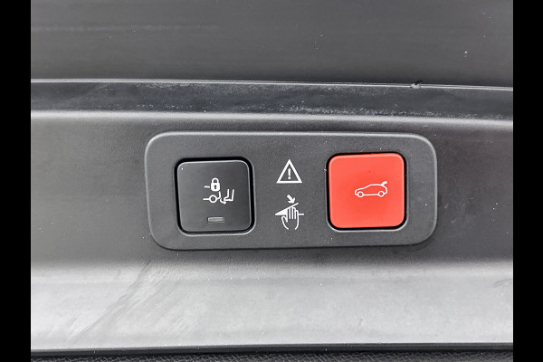 Peugeot 5008 1.5 HDI Automaat 7Pers. GT-Line Euro6 / Panoramadak / Trekhaak / Leder / Airco-ecc./ Xenon / Apk nieuw