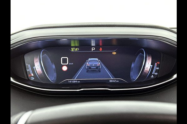 Peugeot 5008 1.5 HDI Automaat 7Pers. GT-Line Euro6 / Panoramadak / Trekhaak / Leder / Airco-ecc./ Xenon / Apk nieuw