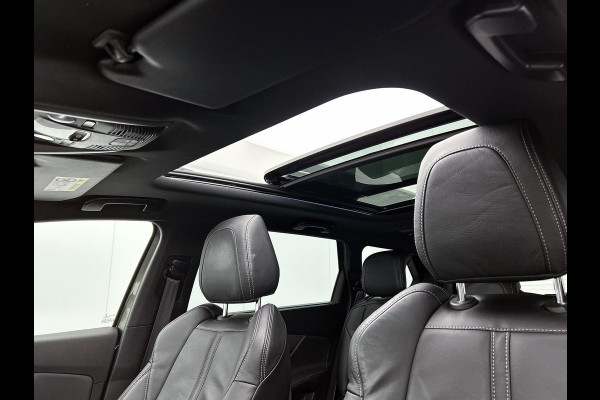 Peugeot 5008 1.5 HDI Automaat 7Pers. GT-Line Euro6 / Panoramadak / Trekhaak / Leder / Airco-ecc./ Xenon / Apk nieuw