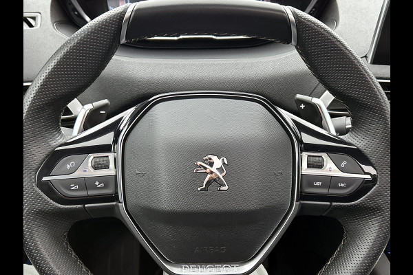 Peugeot 5008 1.5 HDI Automaat 7Pers. GT-Line Euro6 / Panoramadak / Trekhaak / Leder / Airco-ecc./ Xenon / Apk nieuw