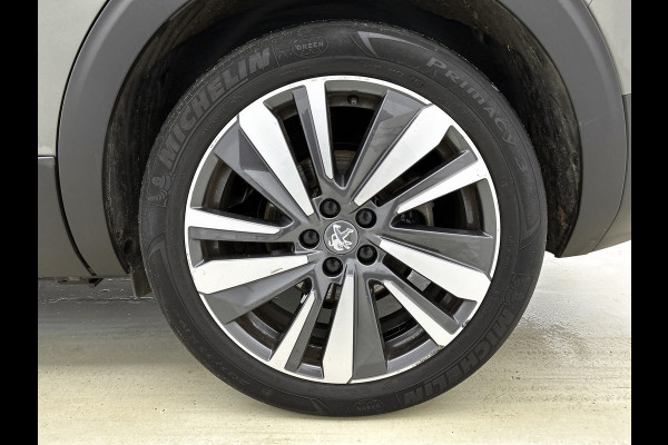 Peugeot 5008 1.5 HDI Automaat 7Pers. GT-Line Euro6 / Panoramadak / Trekhaak / Leder / Airco-ecc./ Xenon / Apk nieuw