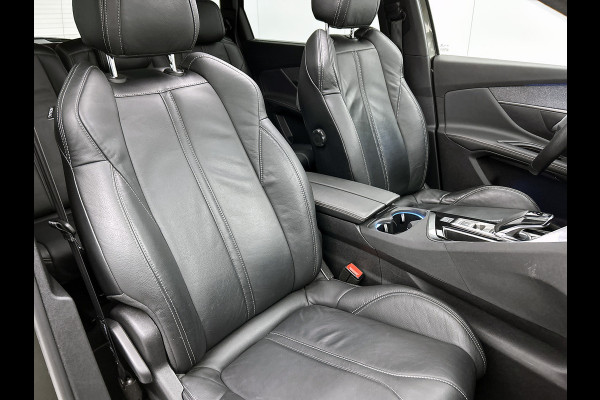 Peugeot 5008 1.5 HDI Automaat 7Pers. GT-Line Euro6 / Panoramadak / Trekhaak / Leder / Airco-ecc./ Xenon / Apk nieuw