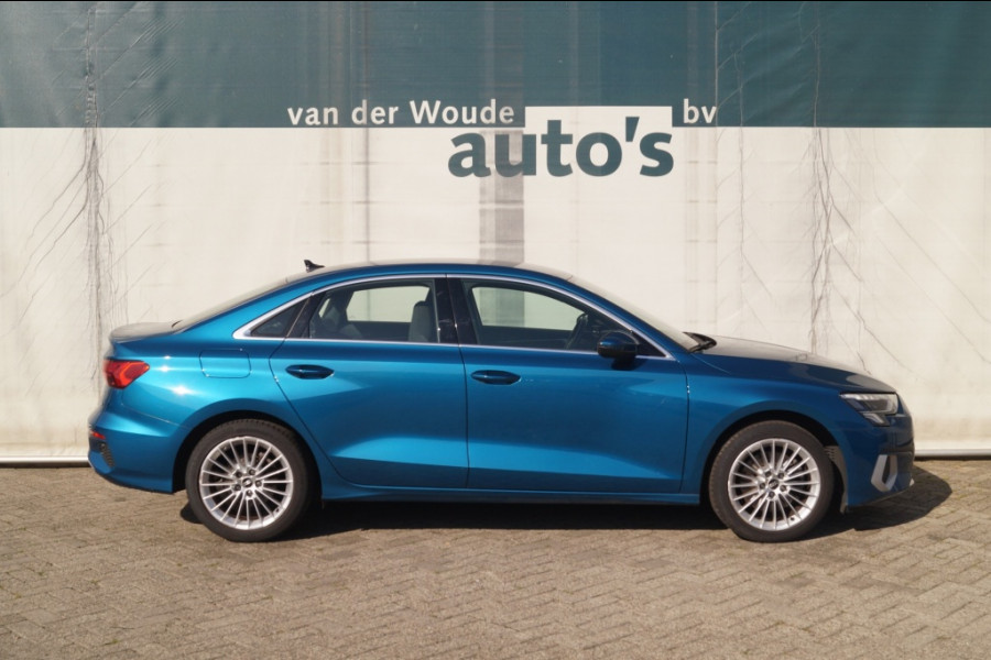 Audi A3 30 TFSI 110pk Automaat Business Edition -NAVI-ECC-